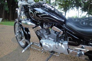 Virago 250 Black