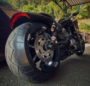 vrod 300 Black5